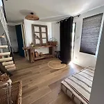 Vue Sur La Presqu'ile De Giens *