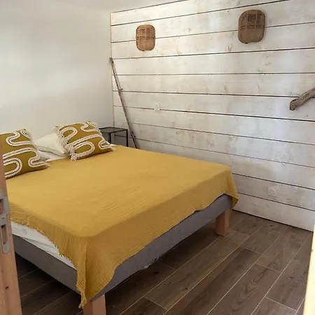 Casa de Férias Vue Sur La Presqu'ile De Giens