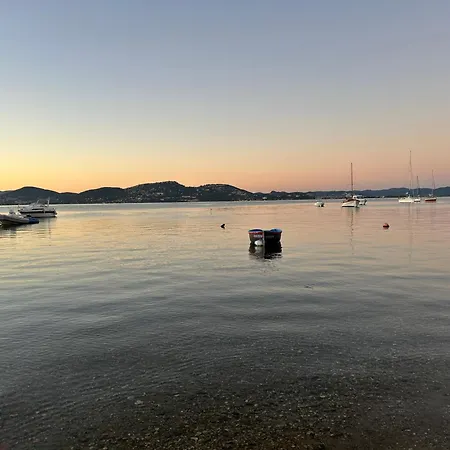 Vue Sur La Presqu'ile De Giens Casa vacanze *