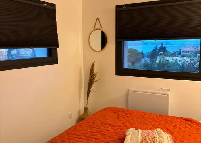 Vue Sur La Presqu'ile De Giens Casa vacanze *